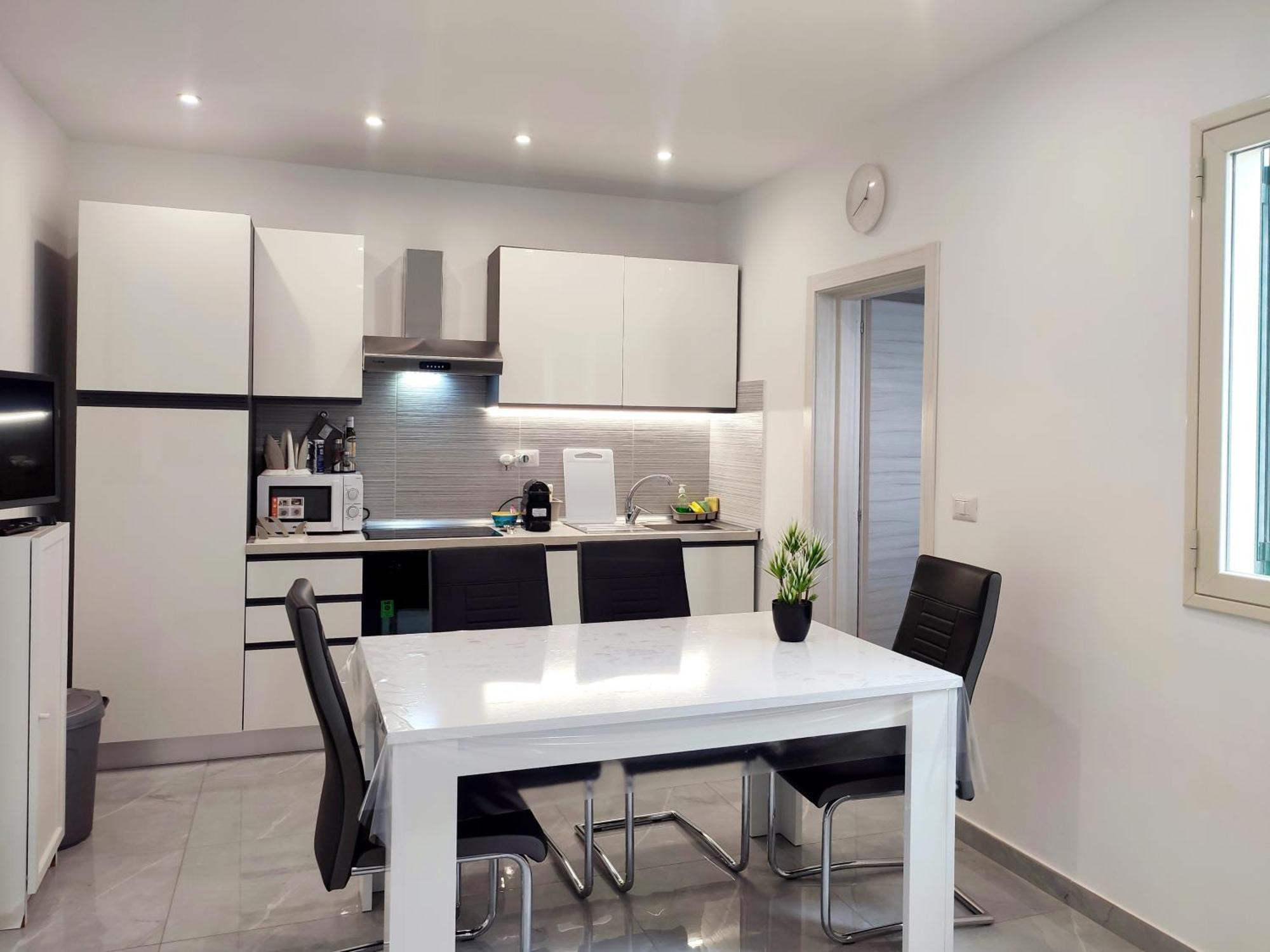 Appartamento La maison de Geneviève Aci Trezza Esterno foto